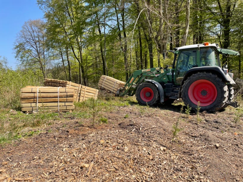 Transport von Holzstäben